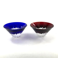 【日本工藝堂】 江戶玻璃杯清酒杯藍色/紅色富士慶祝杯一對
