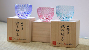 【日本工藝堂】 江戶切子 日式杯 玻璃杯 清酒杯   「Sazanami」 迷你 藍色 山田硝子 EK-YD-5
